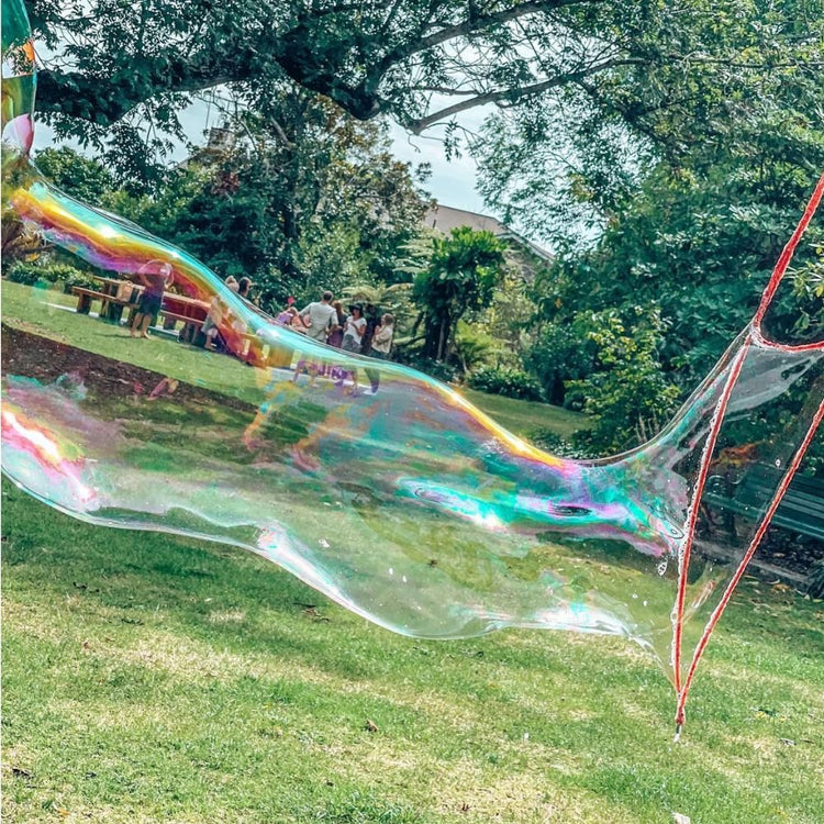 Pour 'n Play Starter Kit - Giant Bubbles by Tinka - Tinka Giant Bubbles